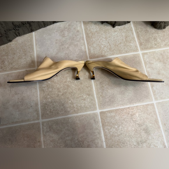 Tony Bianco Cream Leather Mules - Picture 5 of 6